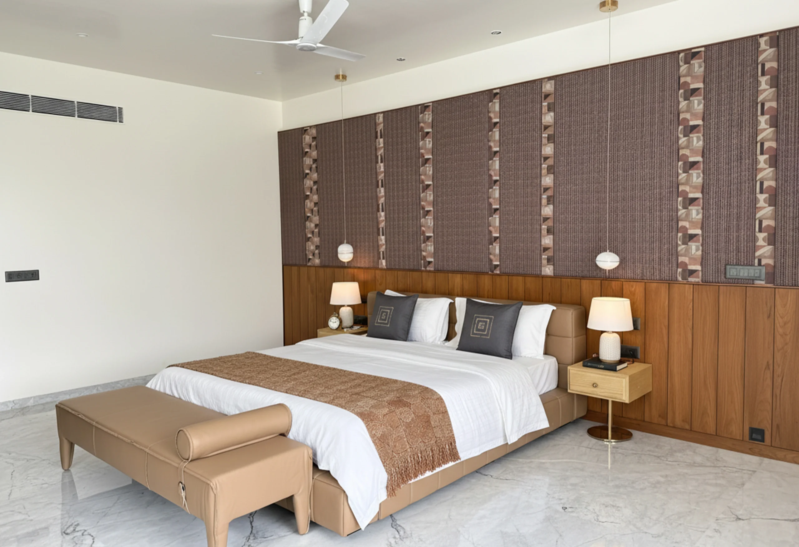 interior turnkey contractors